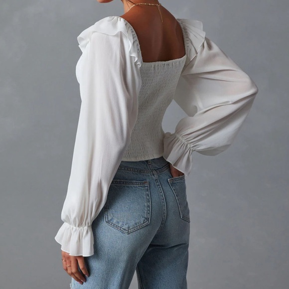 Vici Collection Julie Ruffle Shoulder Crop Top Size Medium - Picture 2 of 8